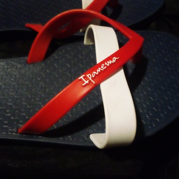Ipanema Women's Sandals Flip Flops Size Seven 7 Red White And Blue - Picture 5 of 5